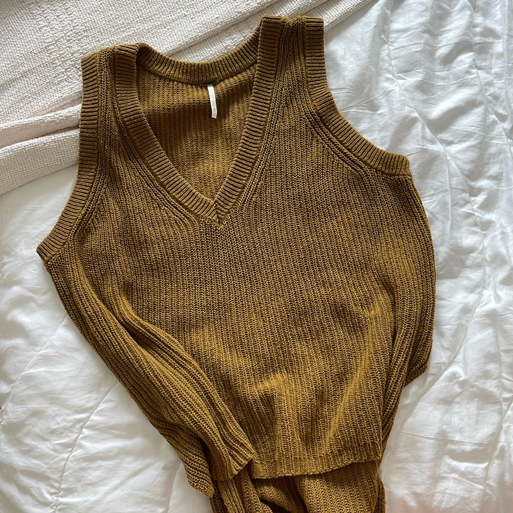 Free People knit vest